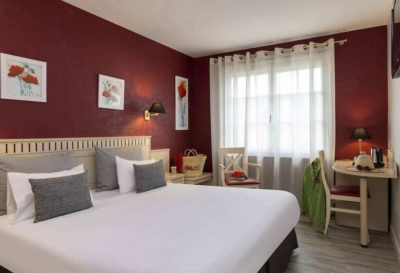 חדר סופריור, Logis Hôtel Restaurant Le Fontarabie