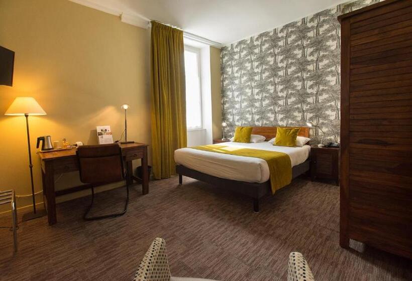 Номер Комфорт, Logis Hôtel Le Vert Galant