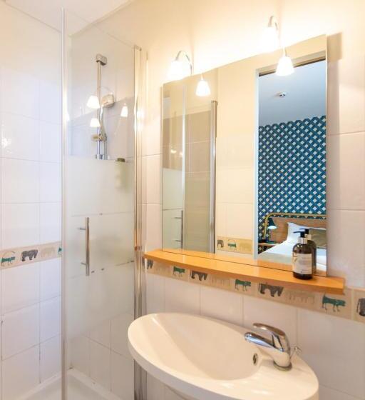 Номер Стандарт, Logis Hôtel Le Vert Galant