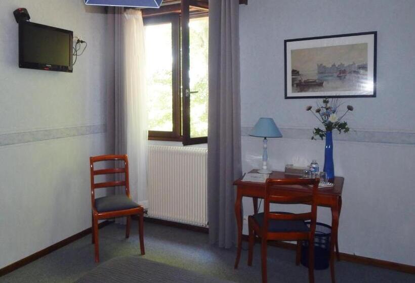 스탠다드 룸, Restaurant Le Cygne