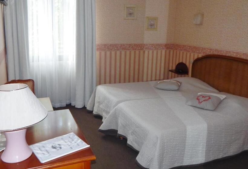 스탠다드 룸, Restaurant Le Cygne