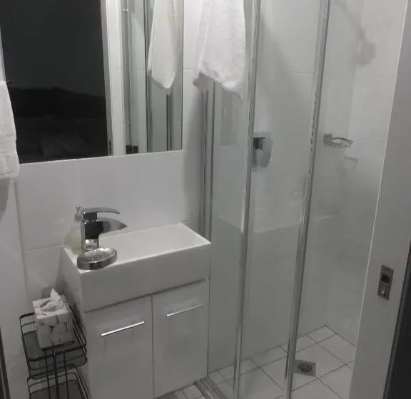 اتاق استاندارد با تخت دو نفره بزرگ, Torquay Terrace Bed & Breakfast