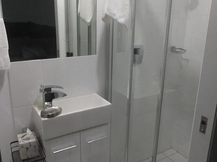 اتاق استاندارد با تخت دو نفره بزرگ, Torquay Terrace Bed & Breakfast