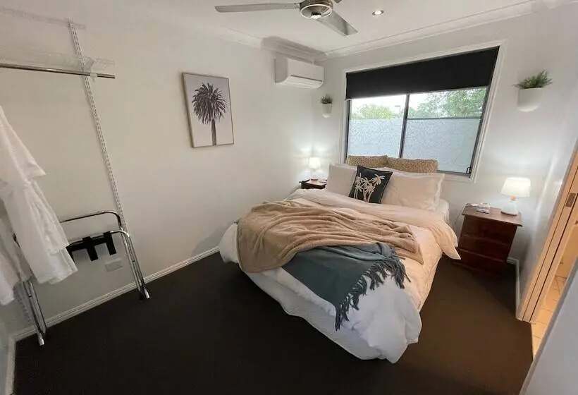 اتاق استاندارد با تخت دو نفره بزرگ, Torquay Terrace Bed & Breakfast