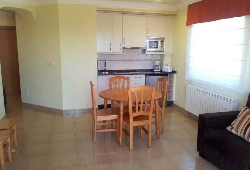 آپارتمان 1 خوابه با تراس, Apartamentos Marsil