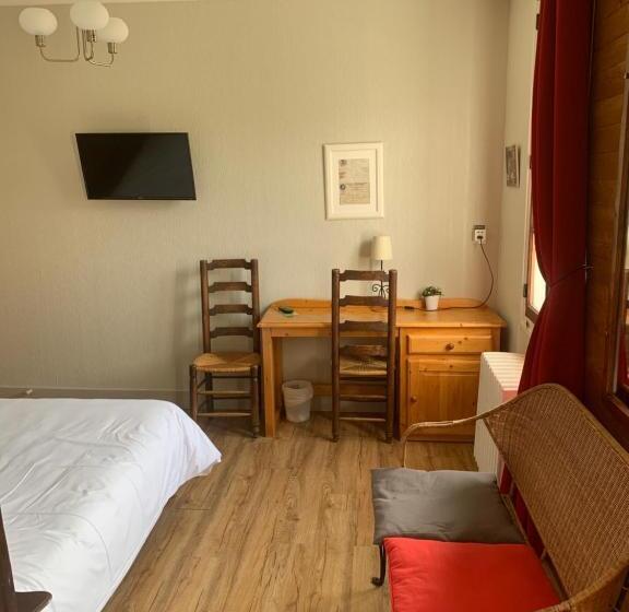 Номер Стандарт, Au Sans Souci