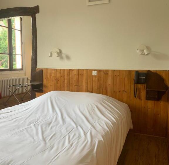 Номер Стандарт, Au Sans Souci