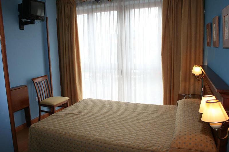 اتاق استاندارد, La Estrada