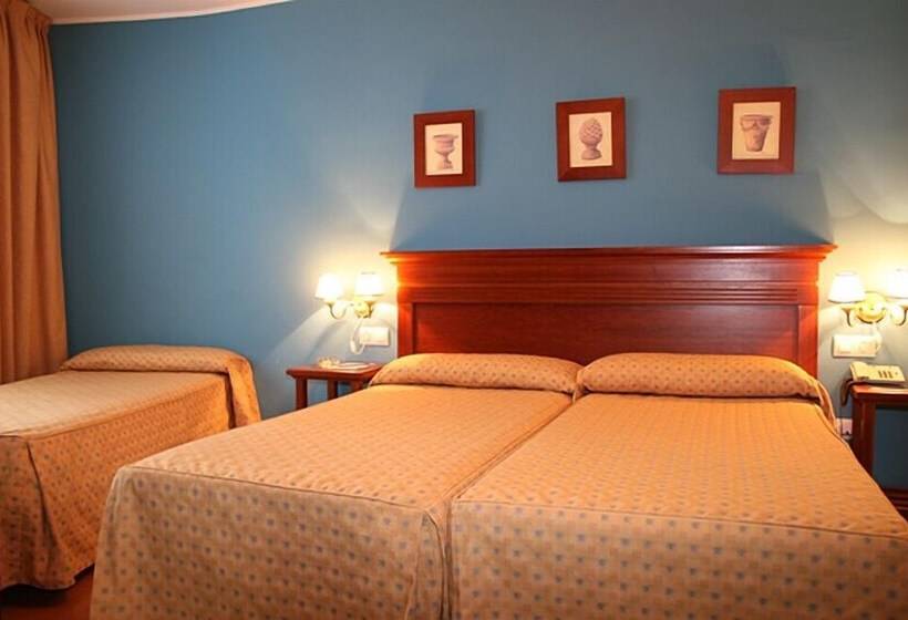 اتاق استاندارد, La Estrada