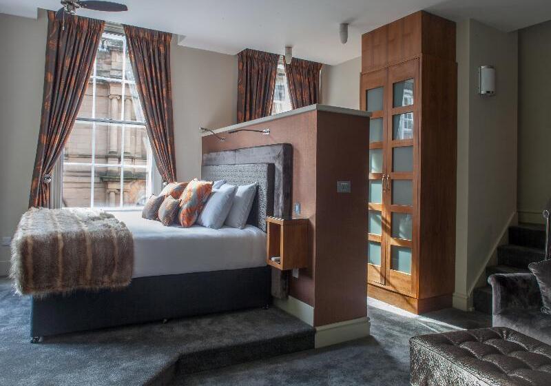 اتاق سوپریور, La Fortezza