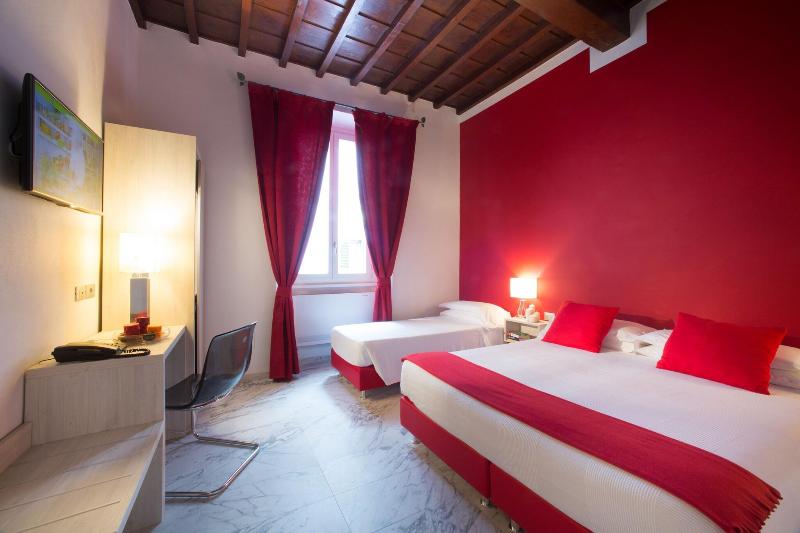 اتاق استاندارد یک نفره, La Fortezza