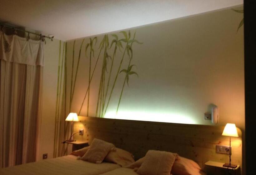 コンフォートルーム, Le Relais De Moustiers