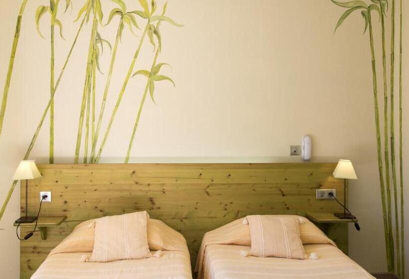 コンフォートルーム, Le Relais De Moustiers