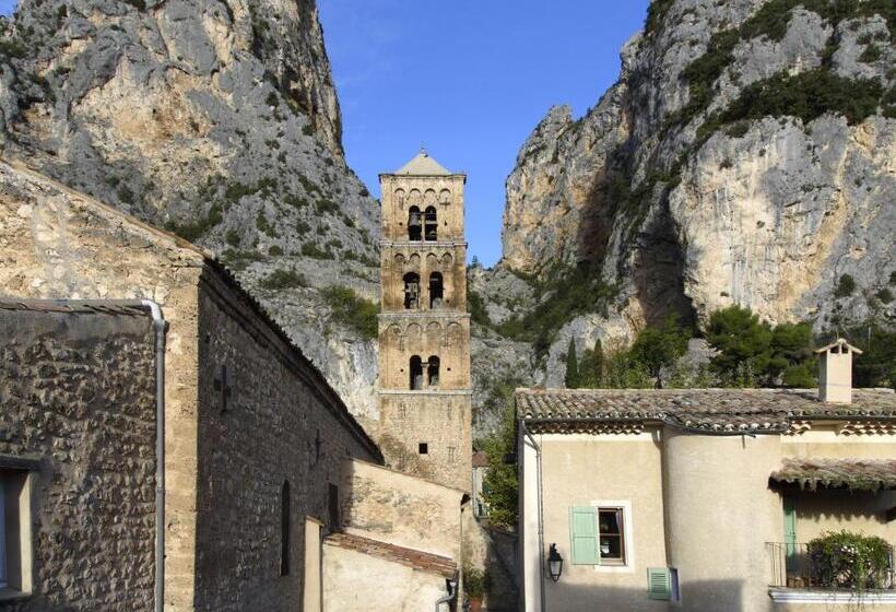 4ベッドルームクラシックタイプ, Le Relais De Moustiers