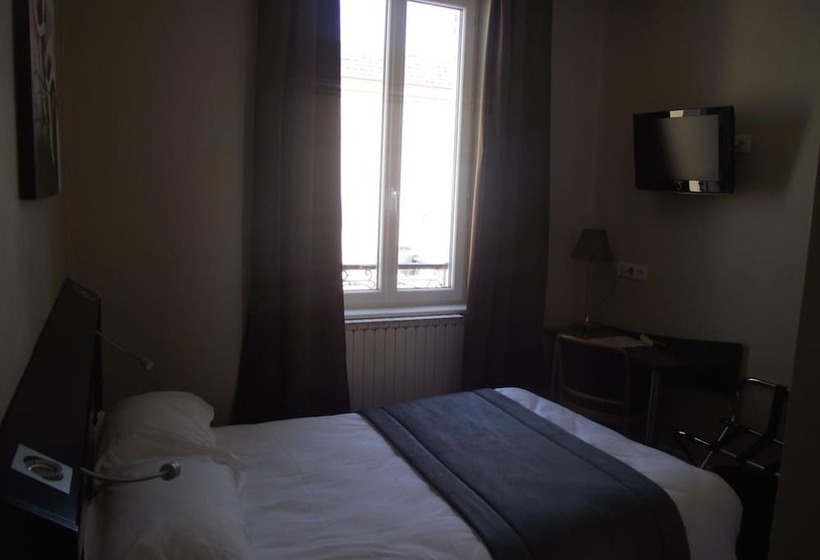 غرفة قياسية فردية, Logis Hotel Des Bourbons