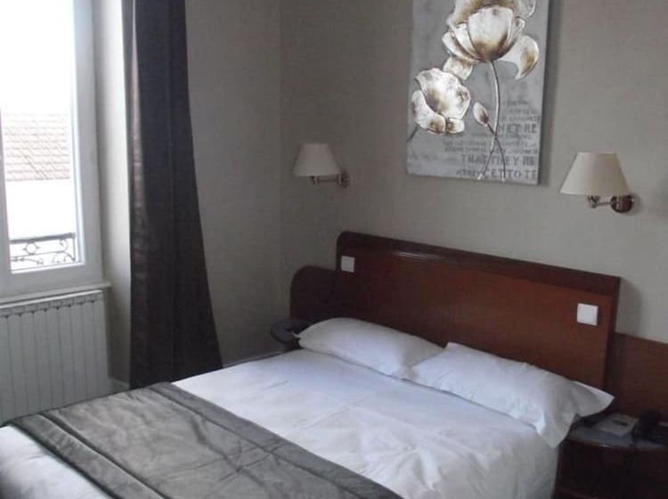 غرفة قياسية, Logis Hotel Des Bourbons