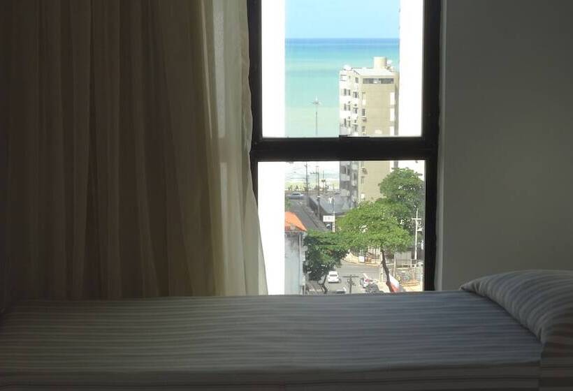 标准三人间, Rede Andrade Onda Mar