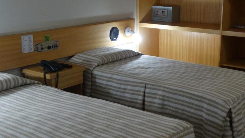 标准间, Rede Andrade Onda Mar