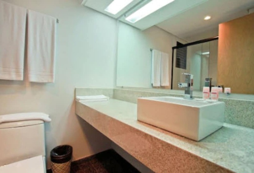 غرفة قياسية فردية, Rede Andrade Vernon