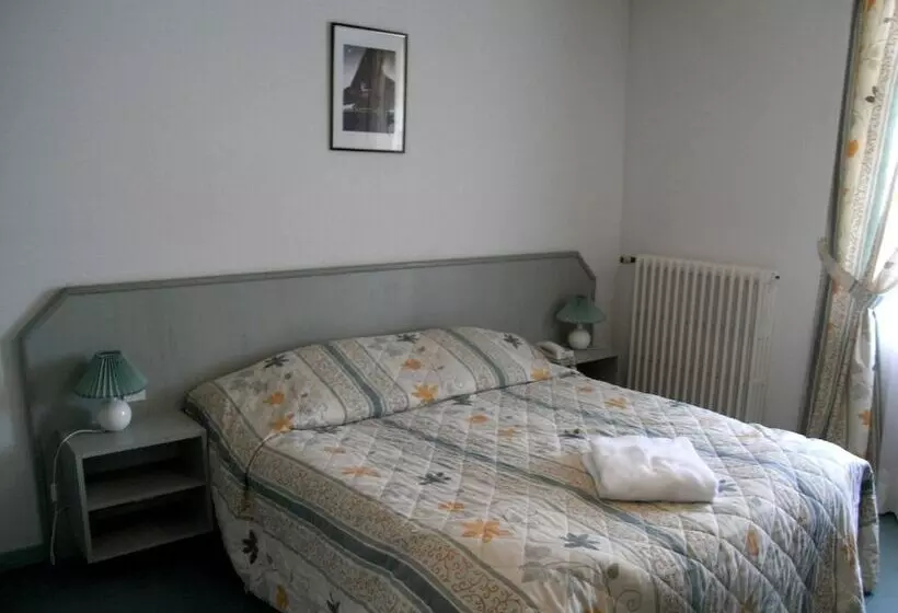 Standard Room, Restaurant Robichon
