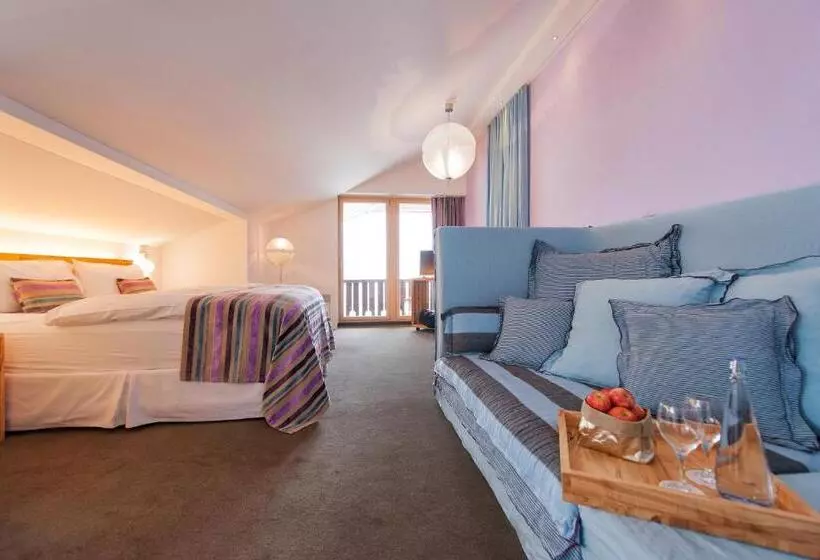 Juniorsviitti Parveke, Wellness Hotel Stoos