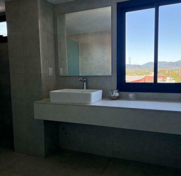 Люкс, Nuevo Hotel Ancasti