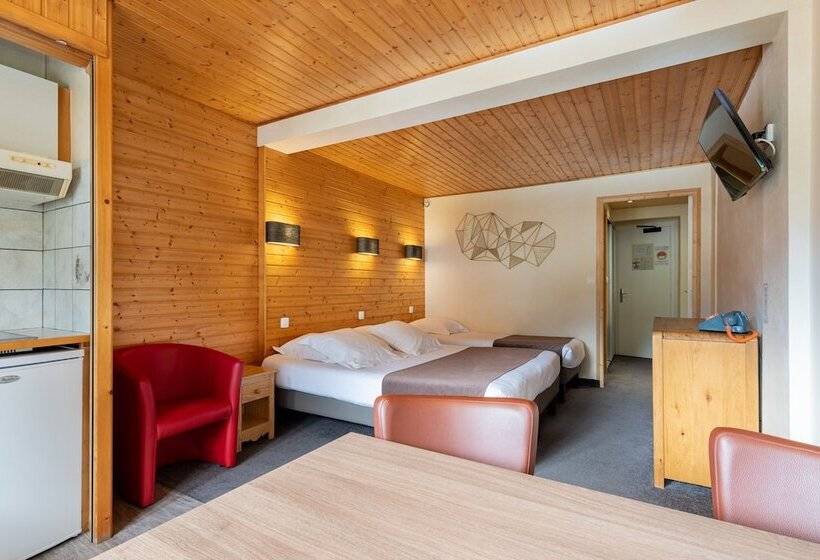 اتاق راحتی سه تخته, Hôtel Les Côtes, Résidence Loisirs Et Chalets