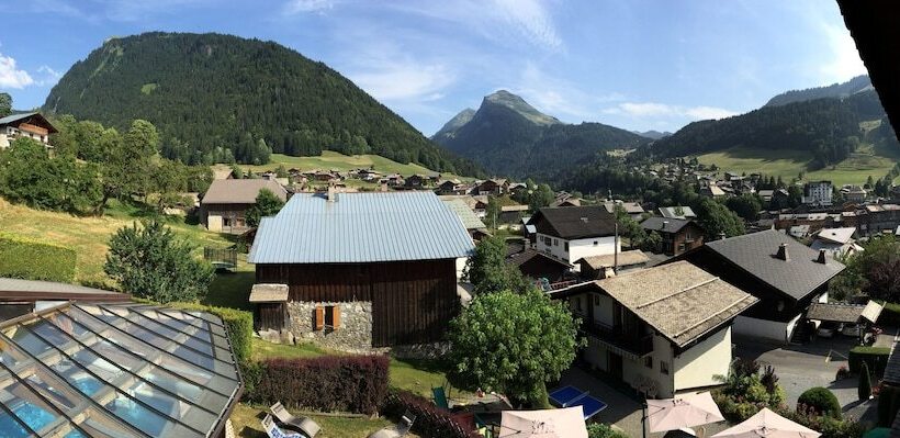 اتاق خانوادگی پایه, Hôtel Les Côtes, Résidence Loisirs Et Chalets