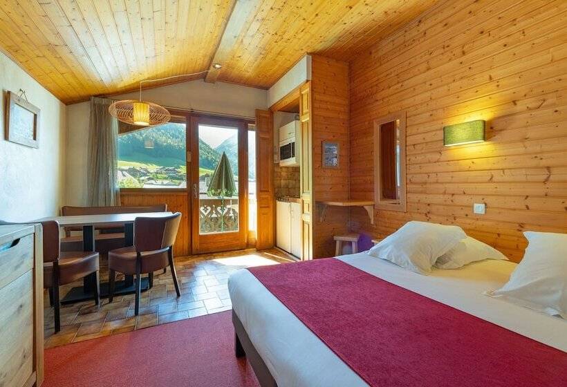 اتاق خانوادگی پایه, Hôtel Les Côtes, Résidence Loisirs Et Chalets