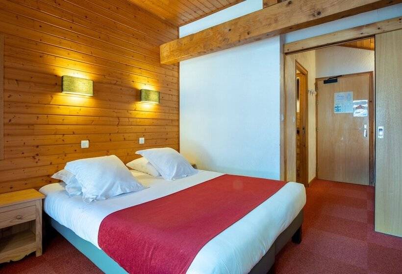 اتاق خانوادگی پایه, Hôtel Les Côtes, Résidence Loisirs Et Chalets