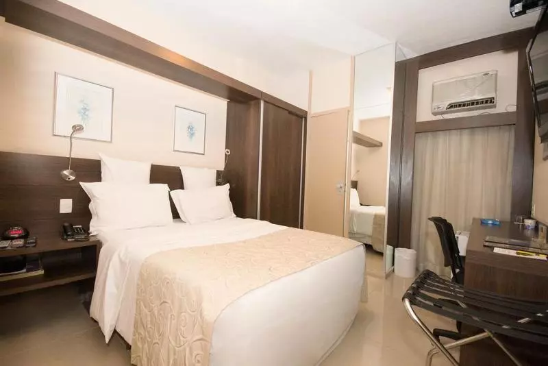اتاق استاندارد, Royal Center Hotel Lourdes