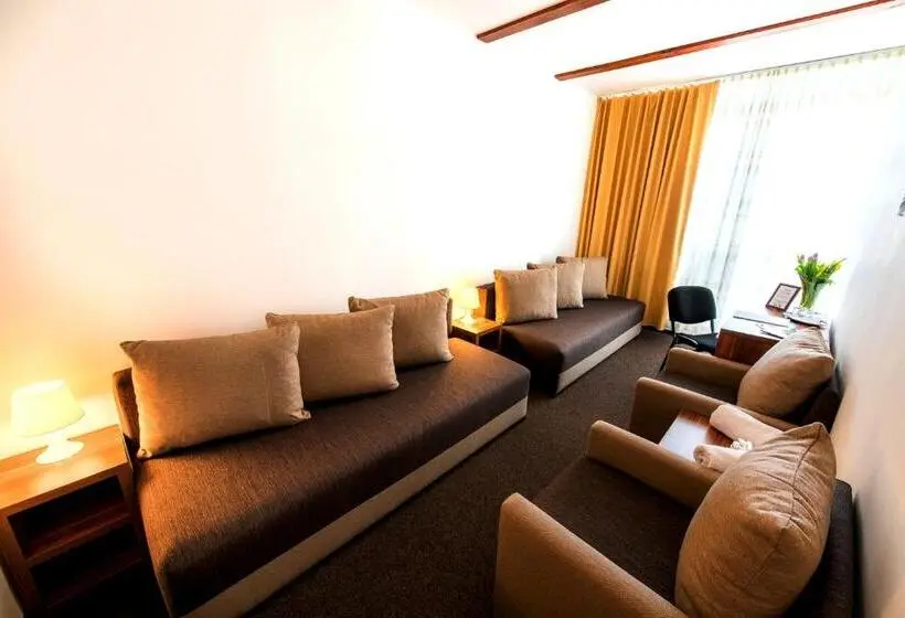 スタンダードルーム, Merkur