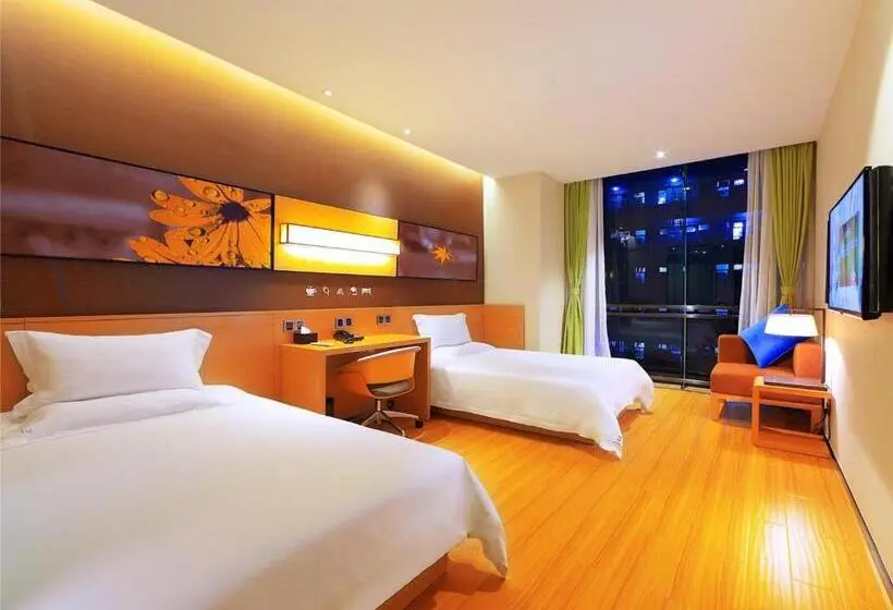 スタンダードルーム, Iu Hotel Chongzhou Qinhe Square