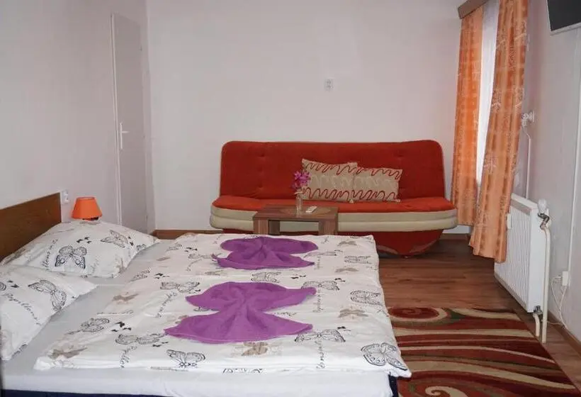 Standardzimmer, Guľa