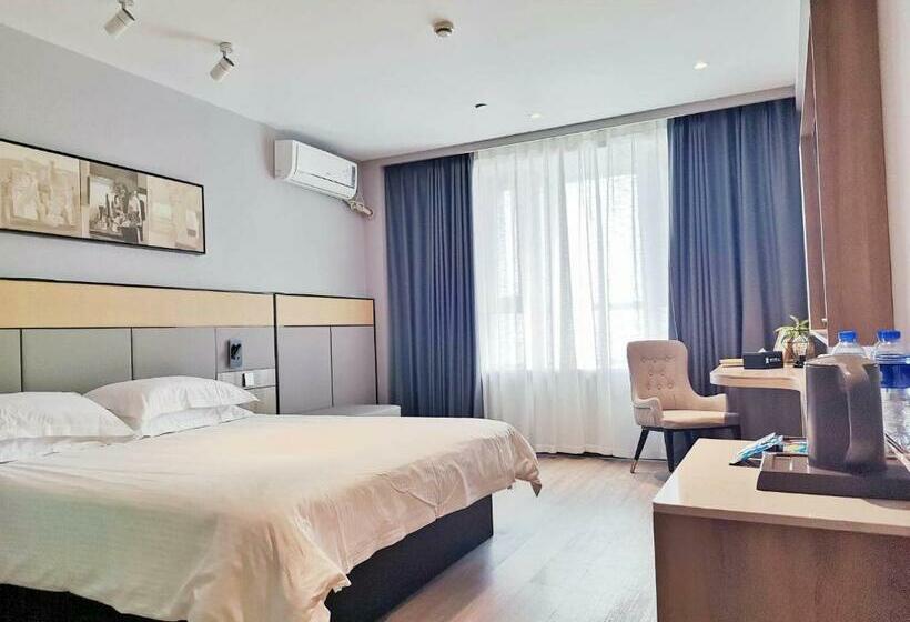 Номер Deluxe, Jinjiang Inn Zhenjiang Yangzhong Yangzi Road Shop