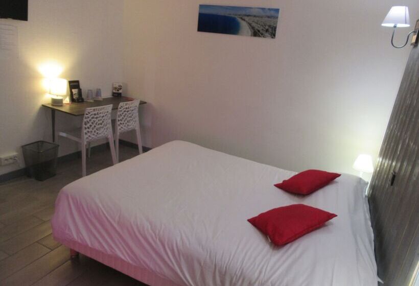 חדר סופריור, De France