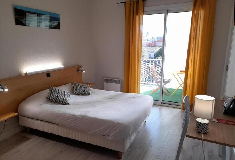 חדר סטנדרט עם מרפסת, De France