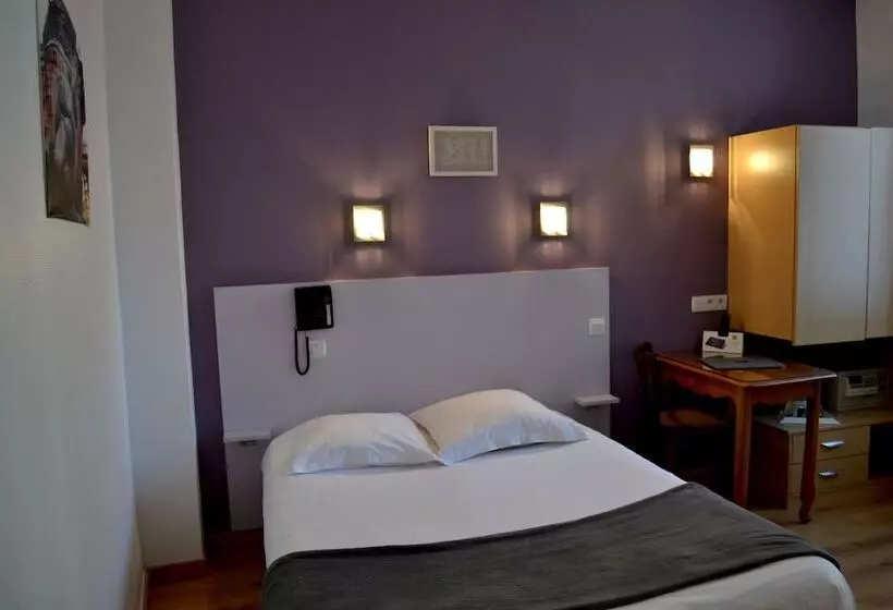 اتاق استاندارد, Hôtel La Porte Saint Pierre Logis Hôtel Intra Muros