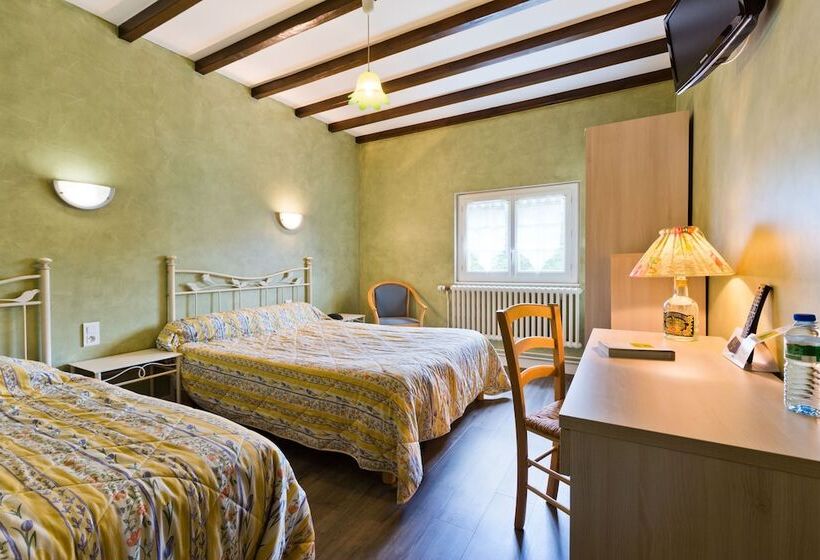 غرفة قياسية, La Cremaillere