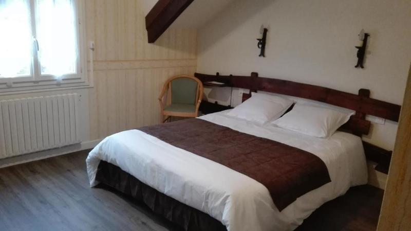 غرفة قياسية, La Cremaillere