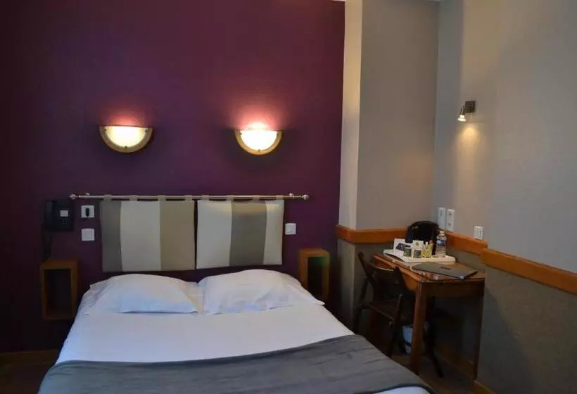 اتاق استاندارد با چشم‌انداز شهر, Hôtel La Porte Saint Pierre Logis Hôtel Intra Muros
