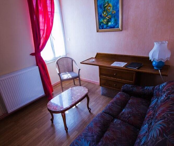 غرفة كومفورت, Les Messageries