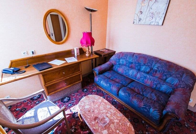 غرفة كومفورت, Les Messageries