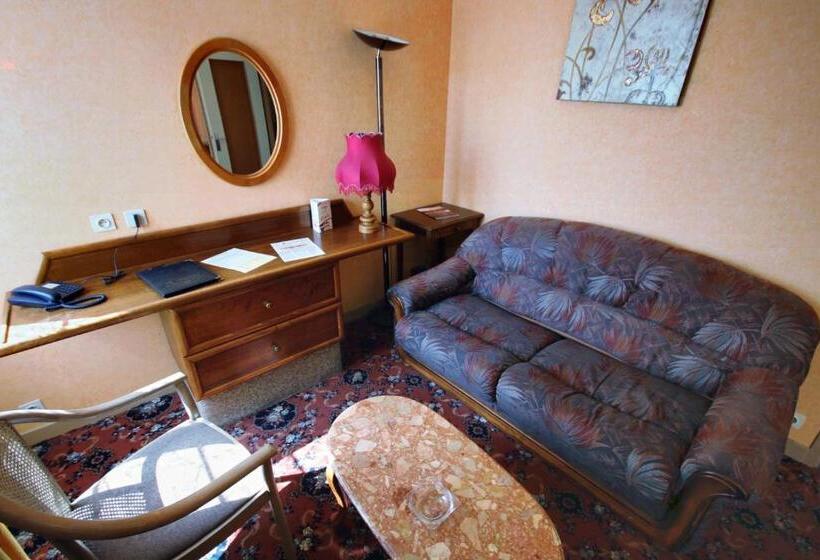 غرفة كومفورت, Les Messageries