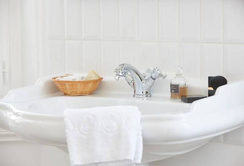 家庭间, The Originals Boutique, Hôtel La Colonne De Bronze, Saintvalérysursomme