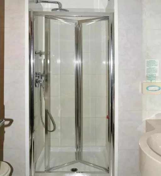 اتاق استاندارد سه نفره, Sure Hotel By Best Western Turin City Centre