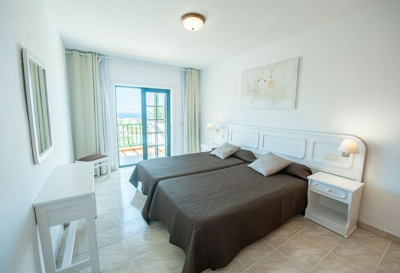 דירת חדר סופריור, Neptuno Costadeje