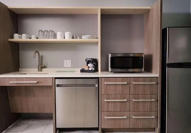 キングサイズベッドのスイートルーム, Home2 Suites By Hilton Utica, Ny