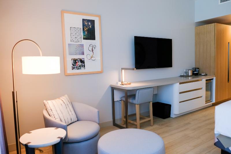 标准间, The Viv Hotel, Anaheim, A Tribute Portfolio