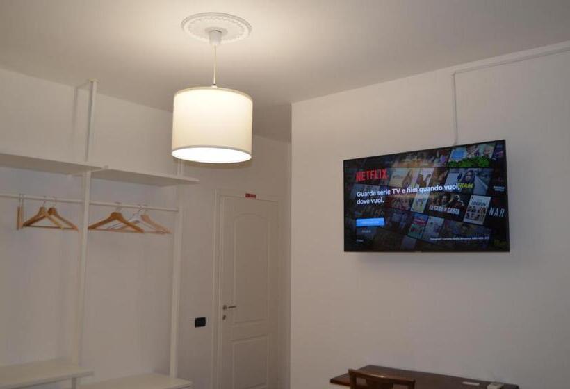 带大床的豪华间, B&b Il Viaggiatore